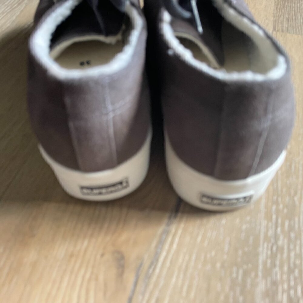 Superga Dark Gray Chunky Rubber White Platform Lace Up Suede Sneakers Size 39/8 - Picture 7 of 7